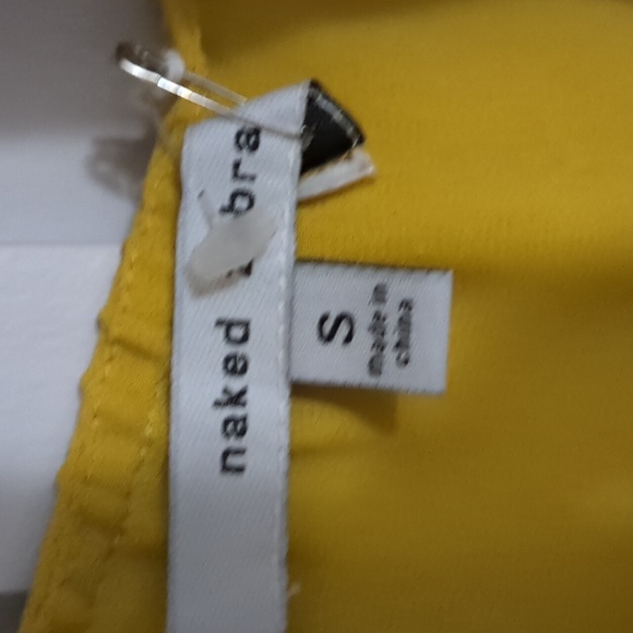 Yellow draped halter - Picture 3 of 6